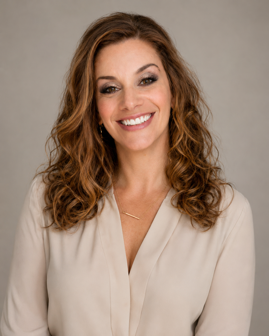 Portrait of Shayna Deferme, founder of Express UX